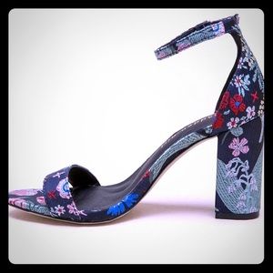 Madden girl heels, floral